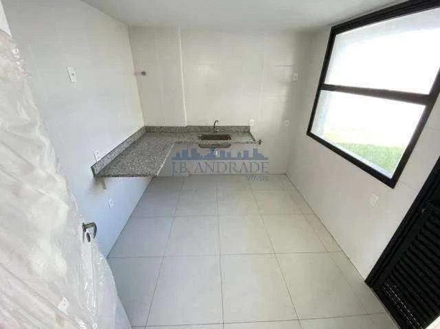 366 m² house with 3 bedrooms and a balcony — photo 6
