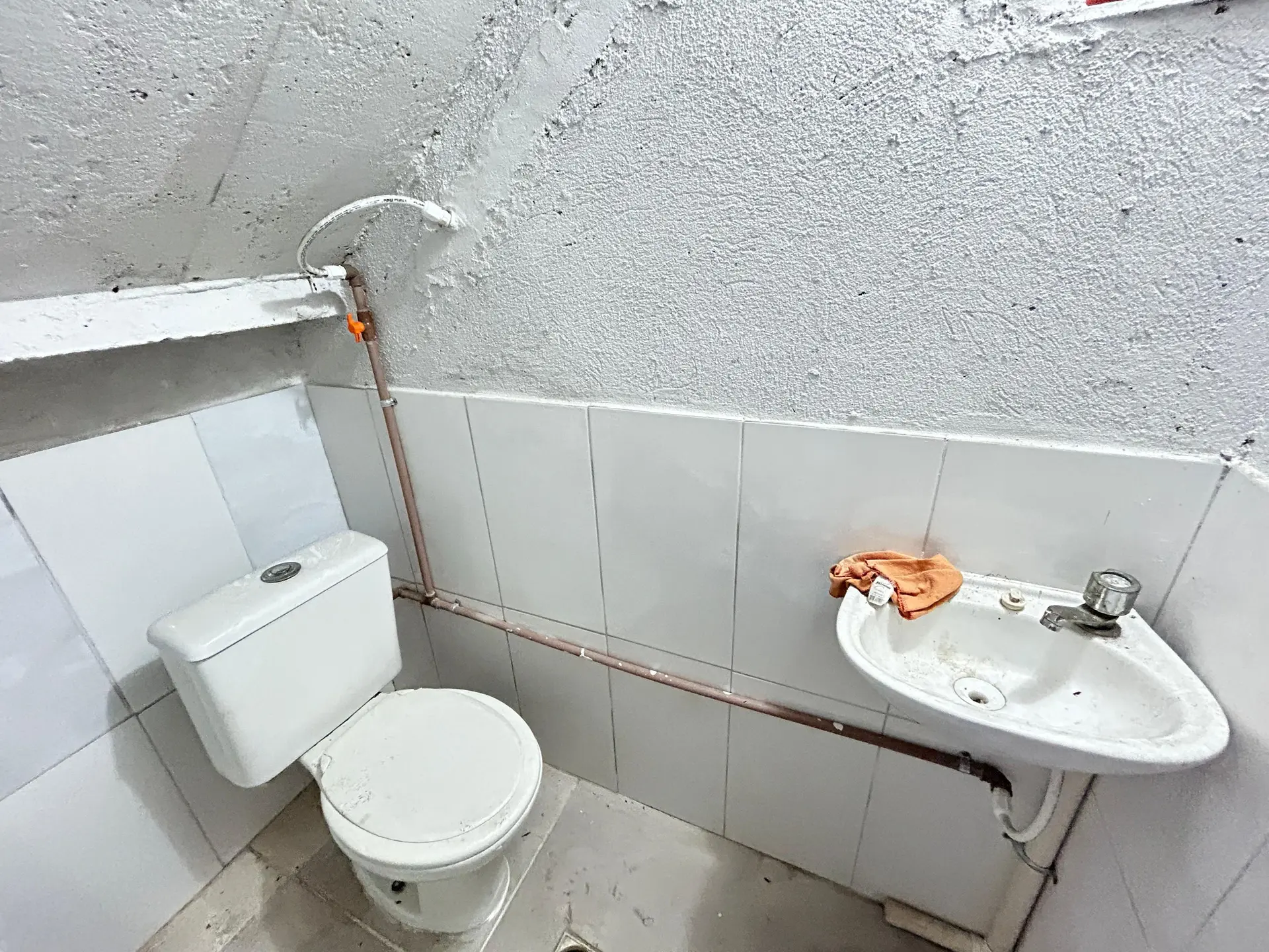 Меблированная квартира с 3 спальнями и 2 ванными — photo 32
