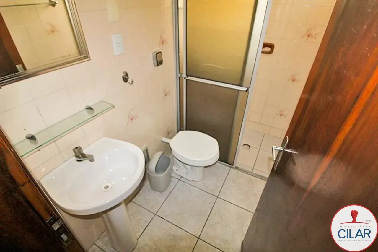 Unfurnished 4-bedroom house with 2 bathrooms — photo 13