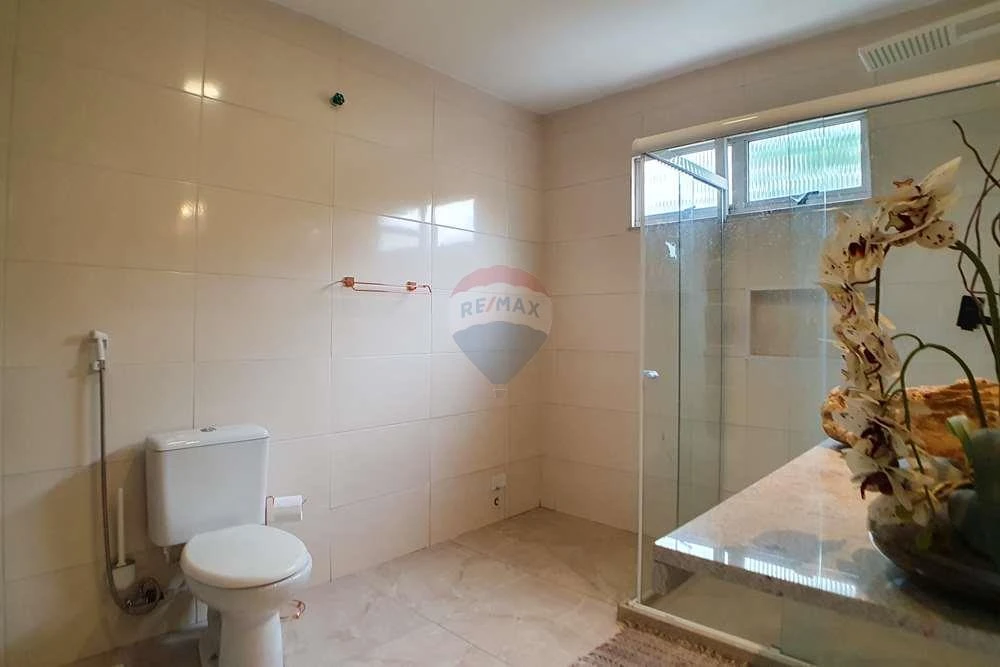 Гардеробна та 4 спальні: будинок 166 м² — photo 15