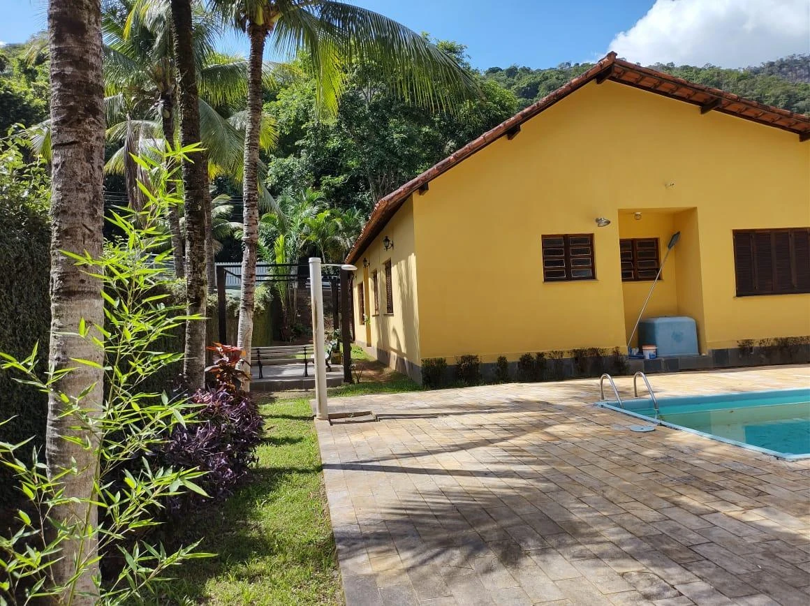 Casa térrea sem mobília com 4 quartos e 6 banheiros — photo 29