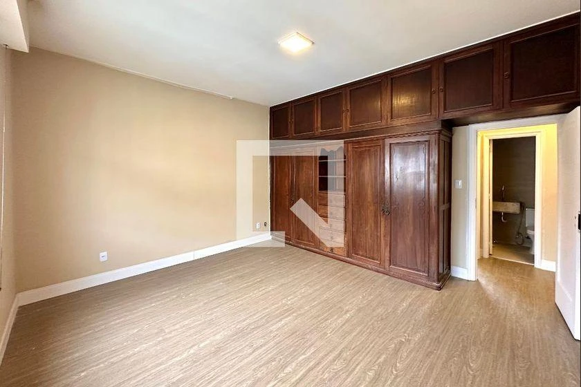 Rental apartment with 3 bedrooms and 3 bathrooms — photo 20