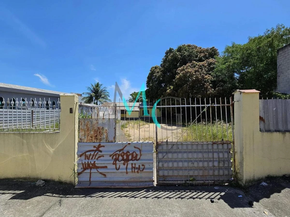 Casa ampla sem mobília com 720 m², 1 quarto e 4 banheiros — photo 25