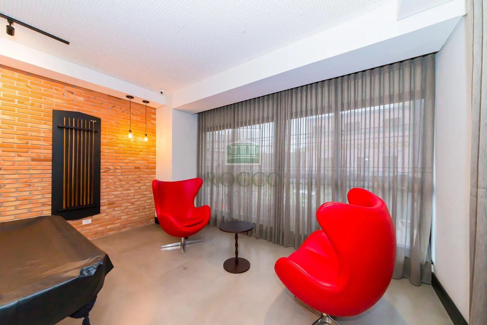 Furnished 1-bedroom apartment with an open kitchen — photo 45
