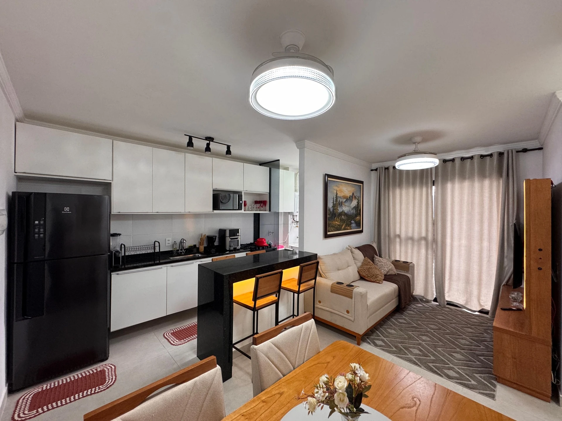 Furnished apartment, 49 m², with a mountain view — photo 3