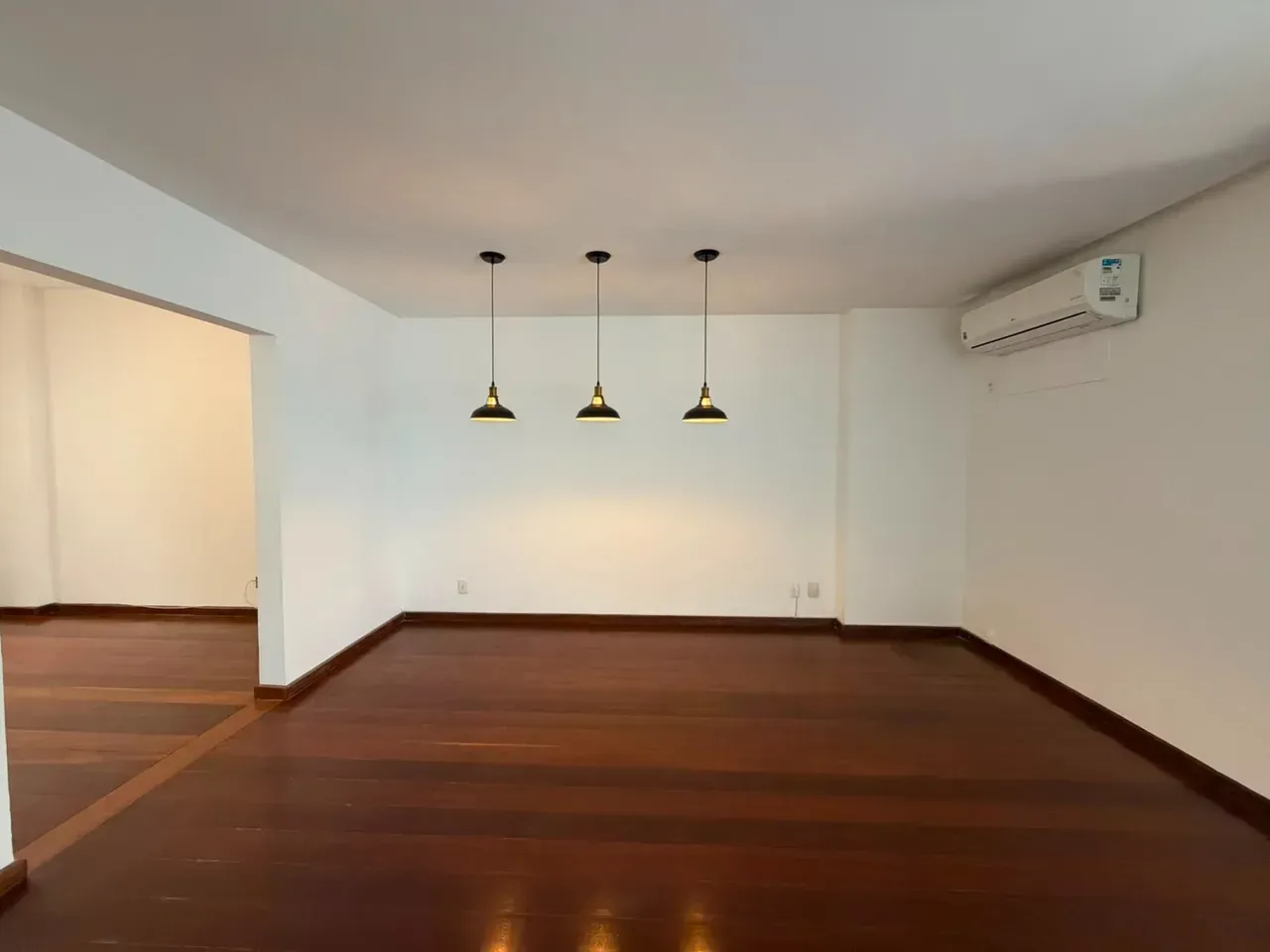 3-bedroom apartment with balcony and 2 parking spaces — photo 7