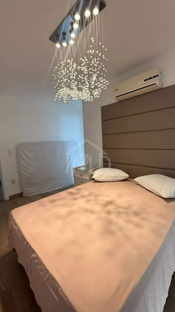 Furnished house with 5 bedrooms and 5 baths, 385 m² — photo 13