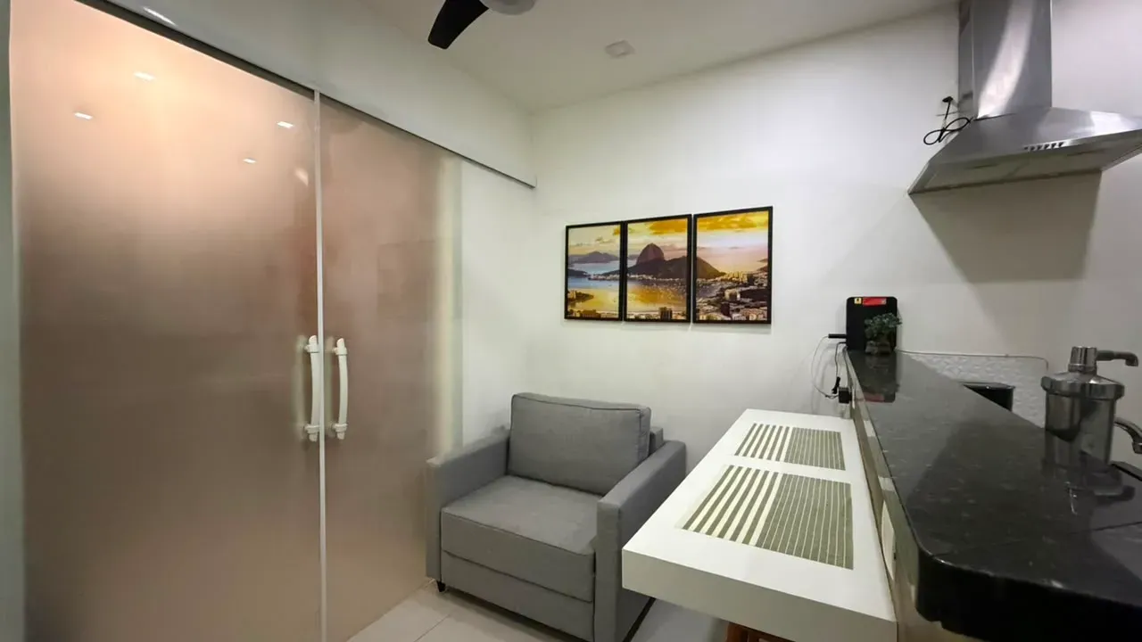 Furnished 1-bedroom apartment on the 9th floor — photo 11