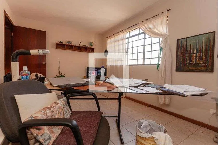 House with 5 bedrooms and a private garden — photo 13