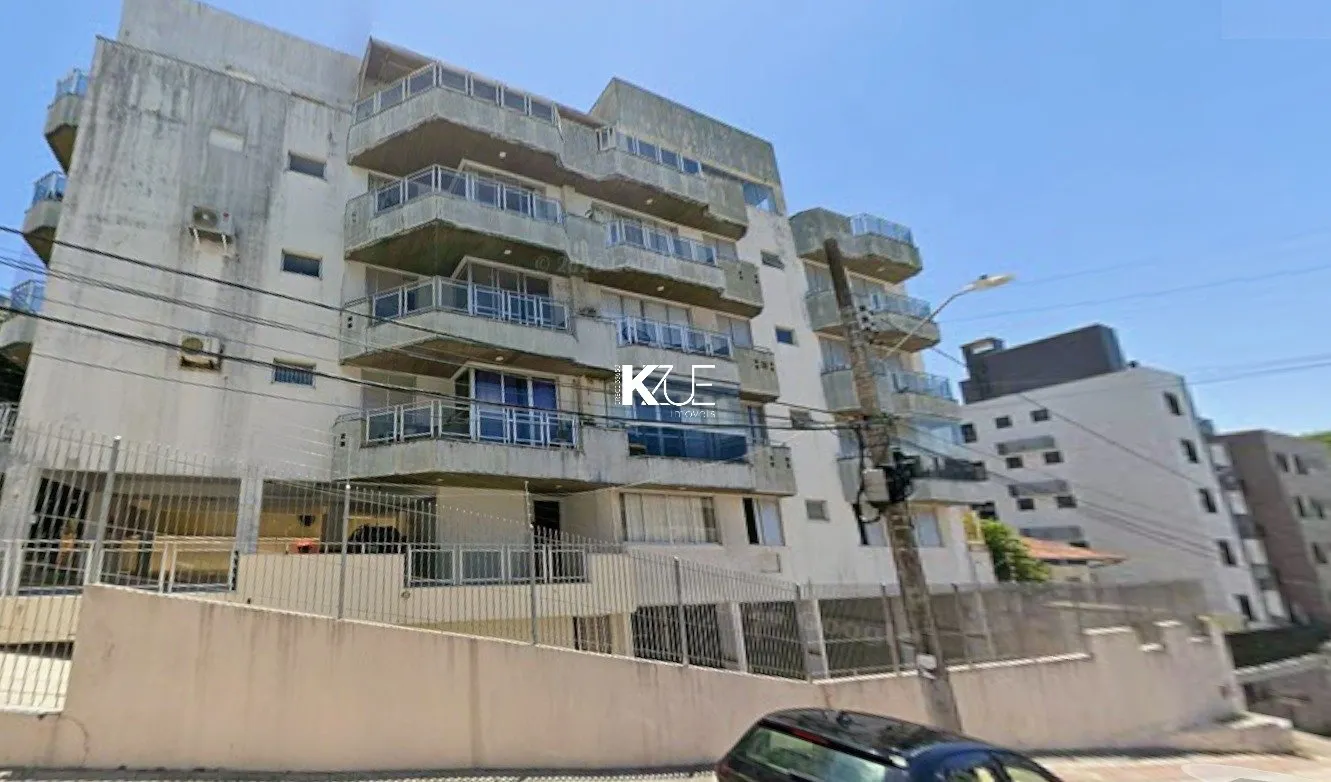 Furnished apartment with 4 bedrooms and 4 baths, 190 m² — photo 27
