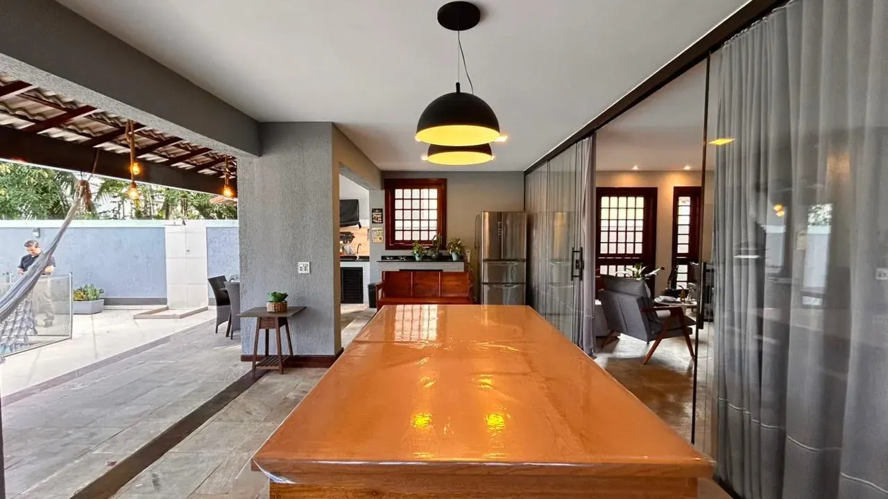 5 quartos e closet: casa de 490 m² — photo 4