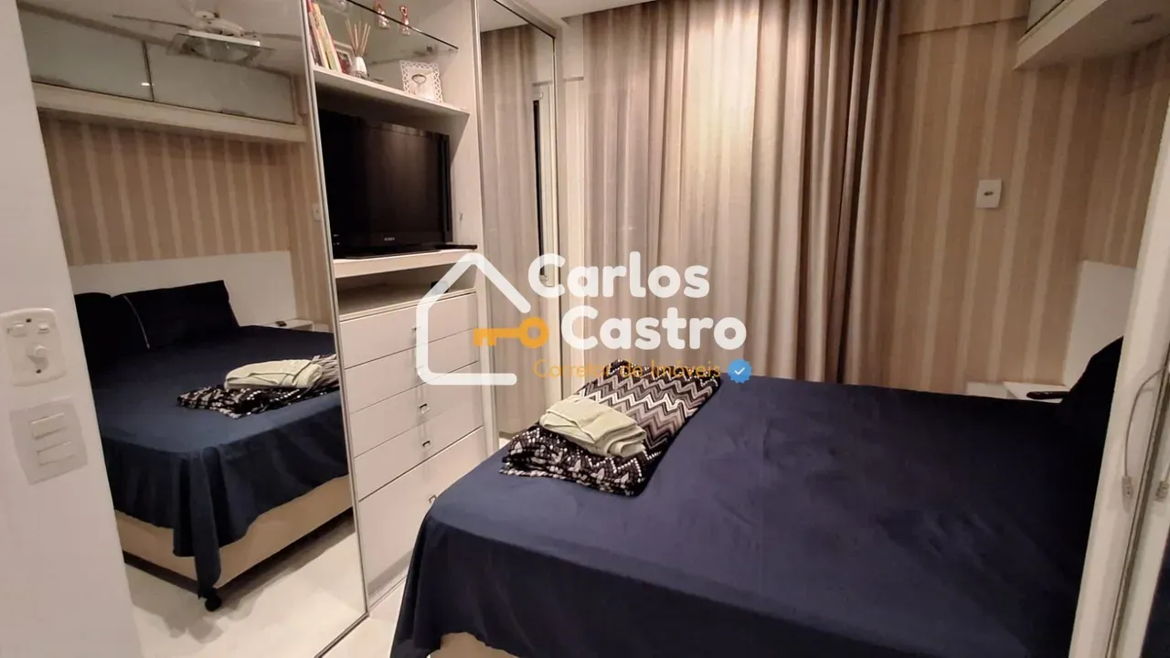 Apartment on the 12th floor with a glass-enclosed balcony — photo 10