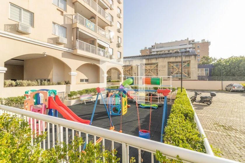 2-bedroom apartment in a building with a gym — photo 46