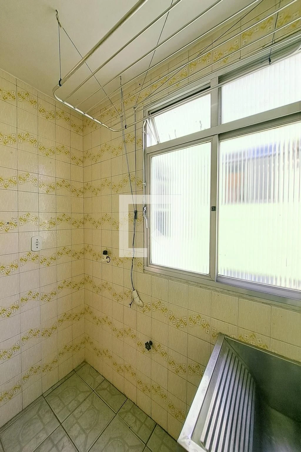 2-bedroom apartment in a building with a gym — photo 19