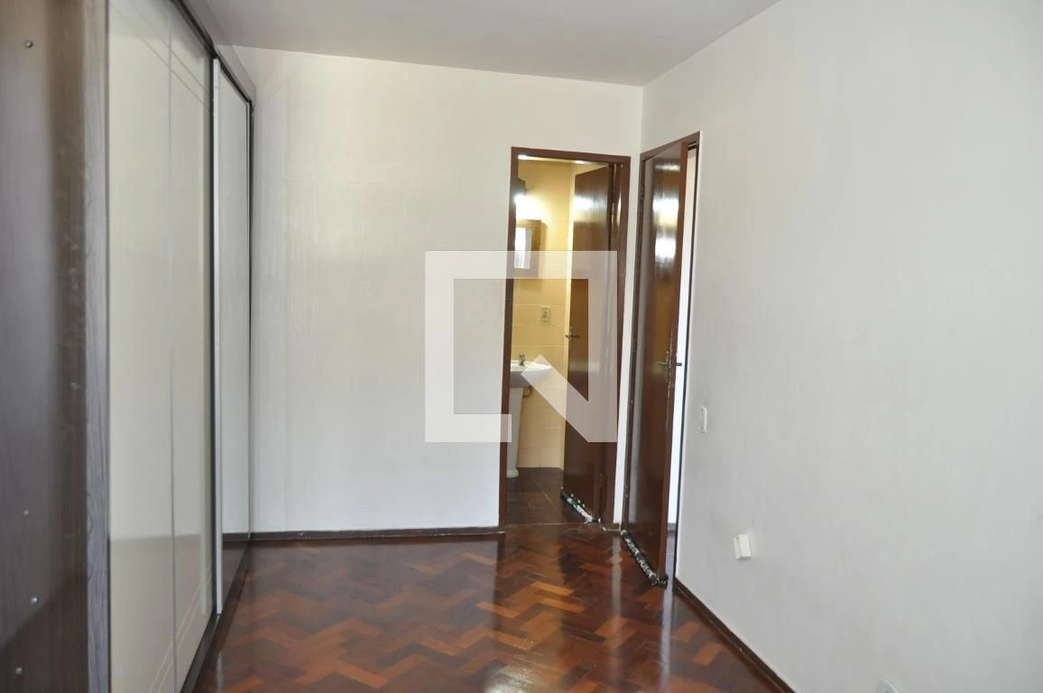 Rental apartment with 2 bedrooms and a private garden — photo 13