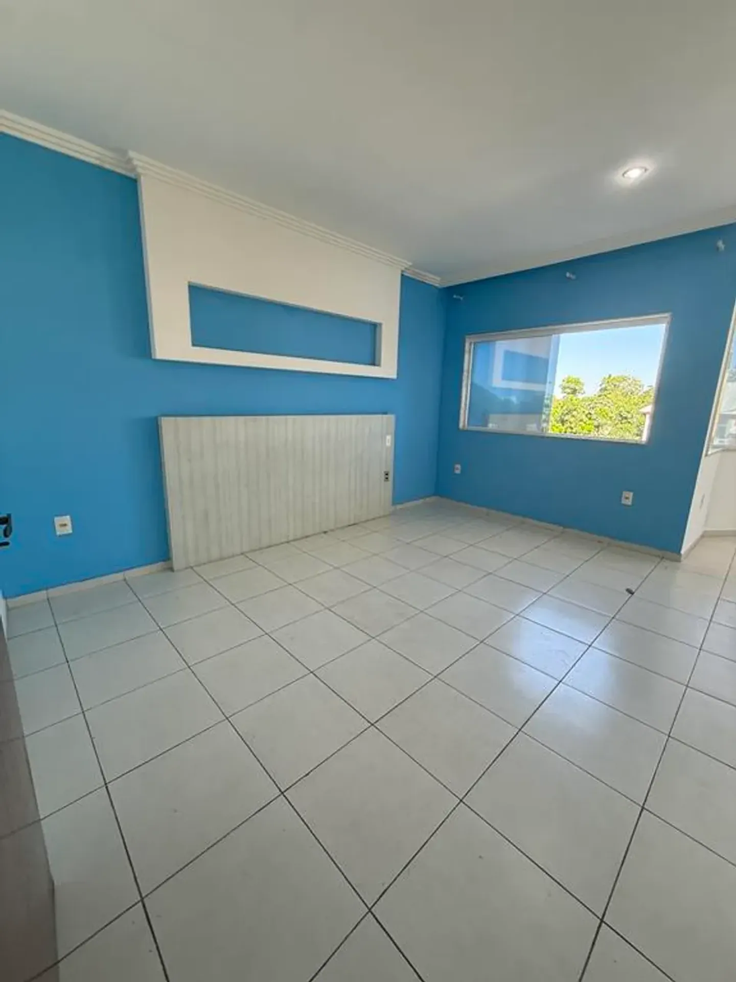 Duplex house with 4 bedrooms and 5 bathrooms — photo 27