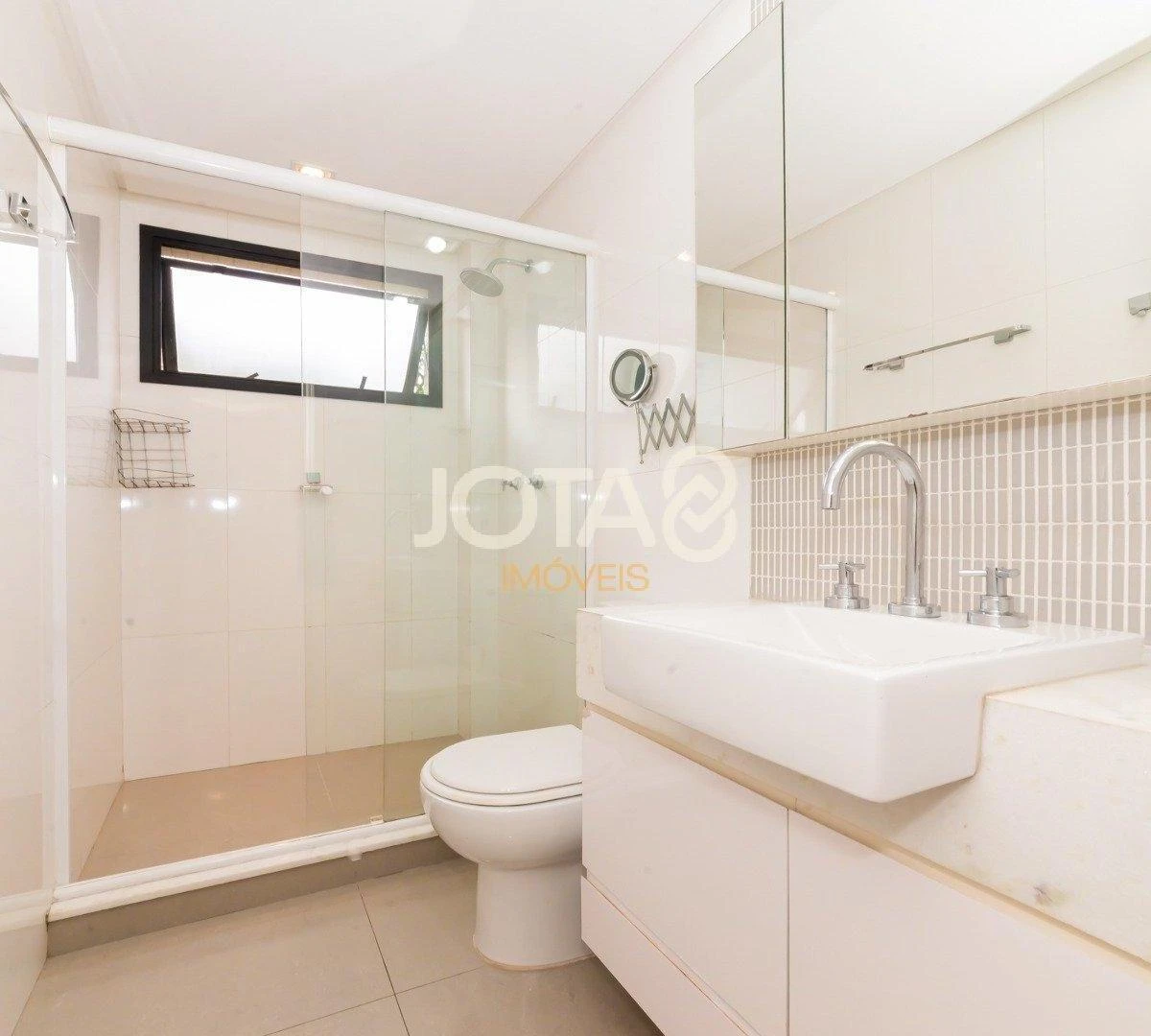 Furnished apartment, 79 m², with a home office — photo 31