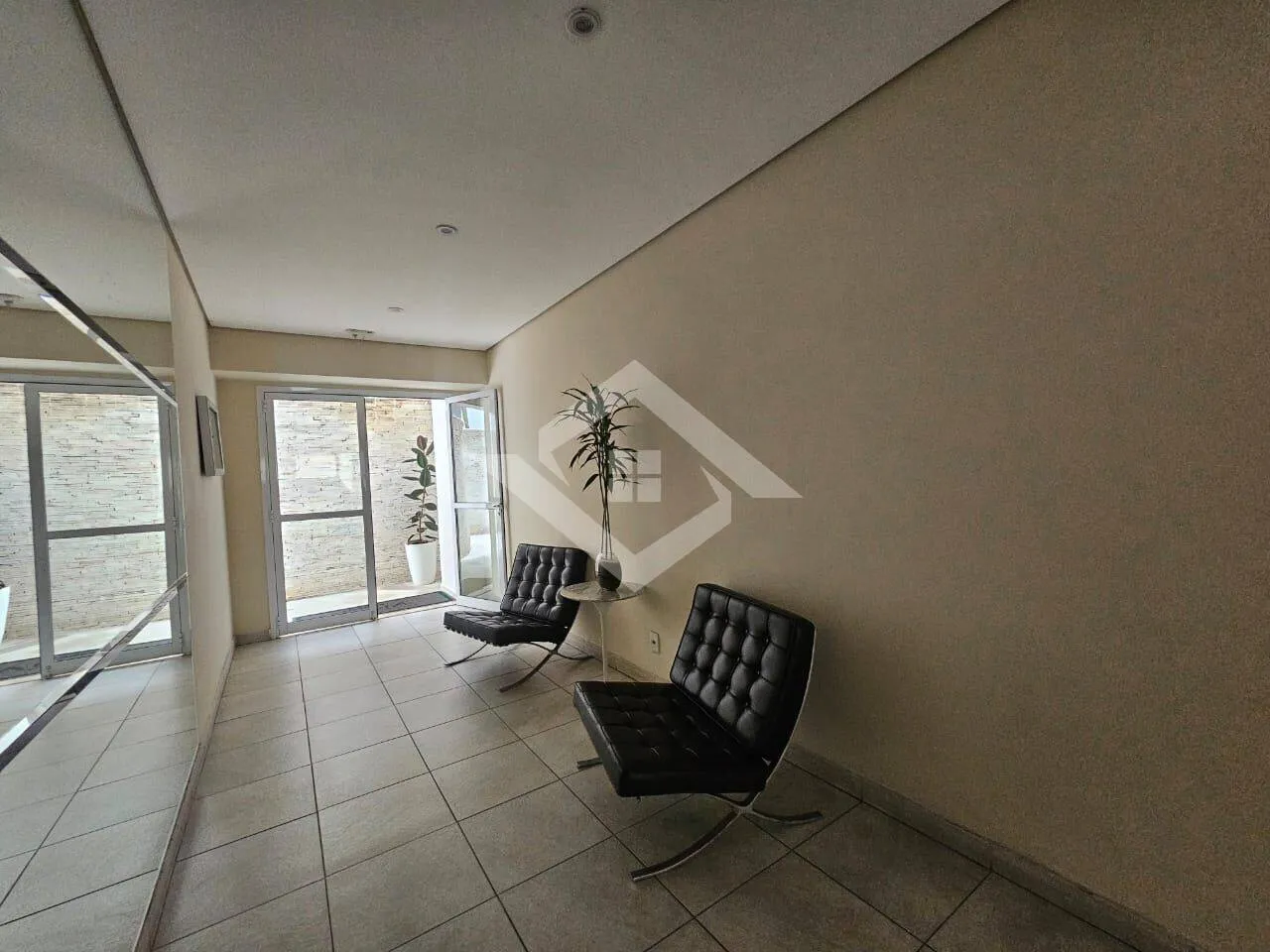 2-bedroom apartment with en-suite and a gas kitchen — photo 23