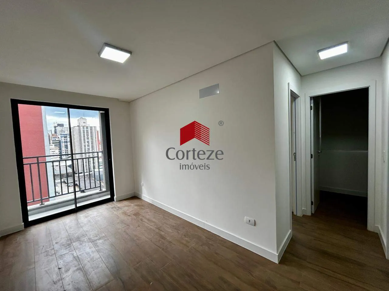 2-bedroom apartment with a grill on the balcony — photo 3