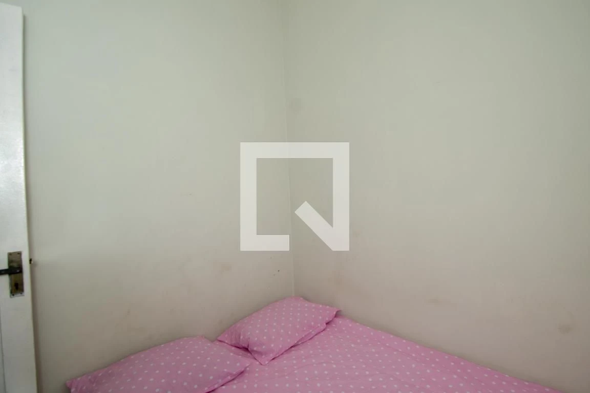 Furnished apartment with 2 bedrooms and 1 bathroom — photo 28