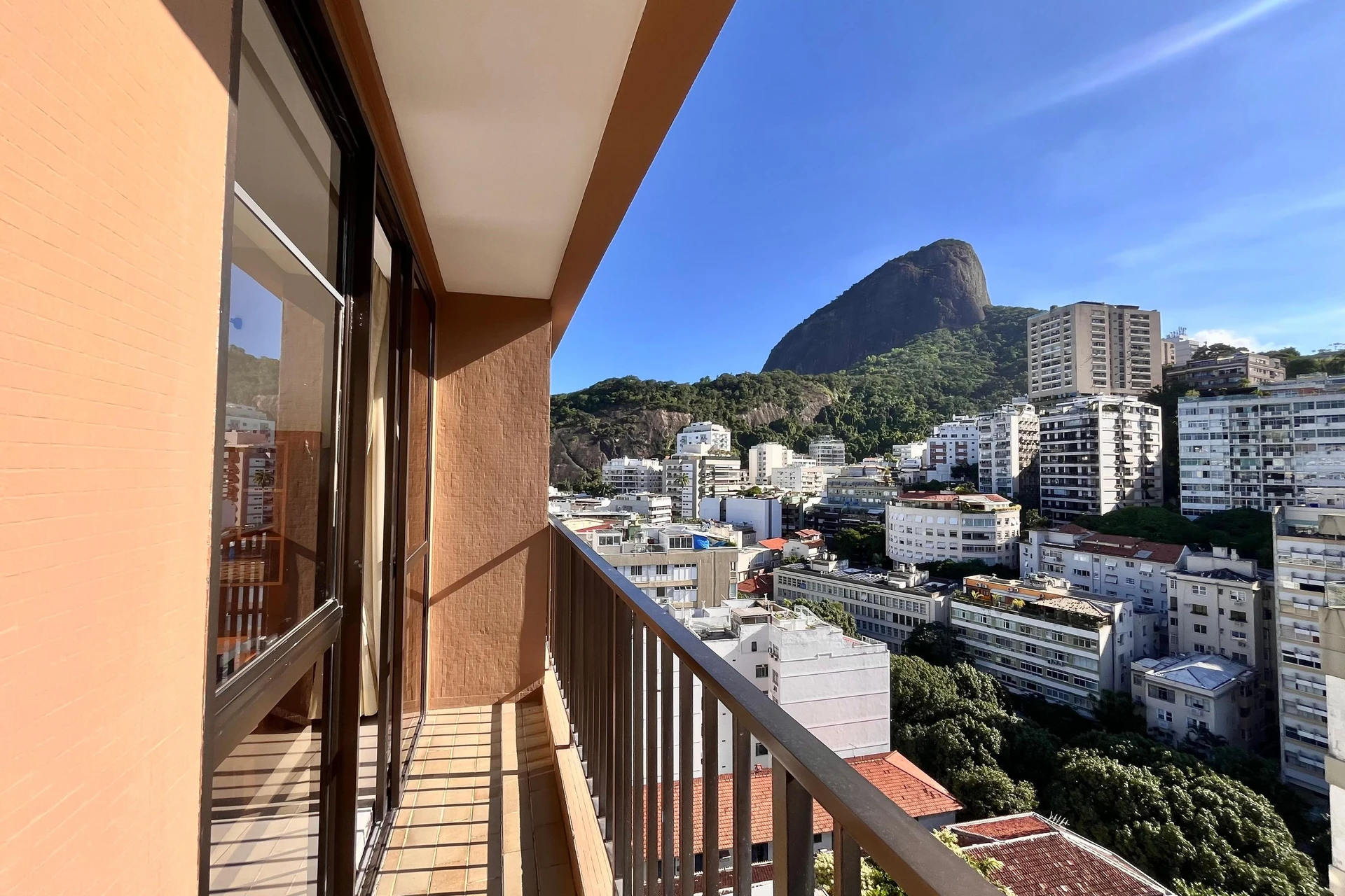 Apartamento mobiliado de 1 quarto em condomínio com sauna — photo 3