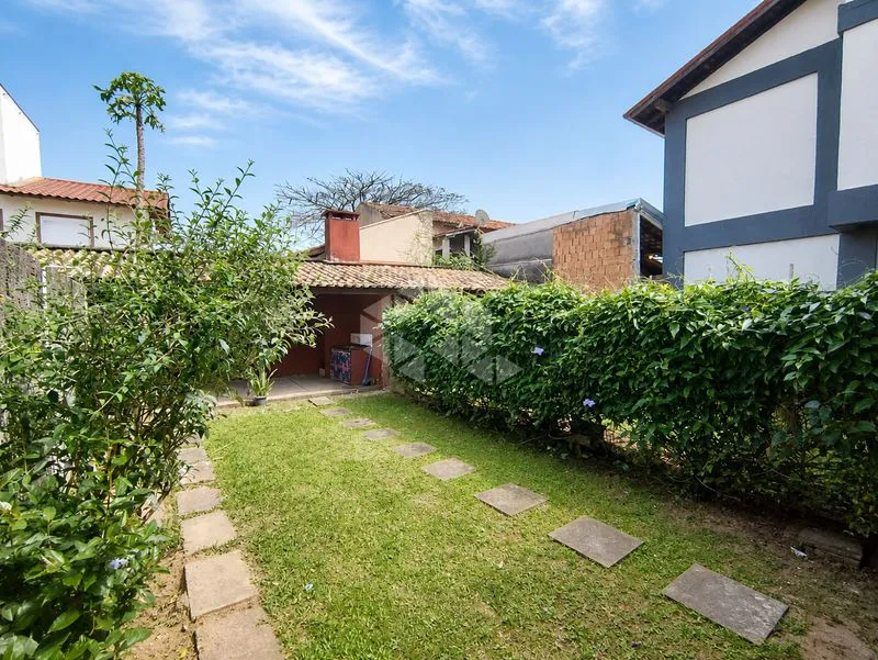 Jardín y 2 dormitorios: casa de 75 m² — photo 25
