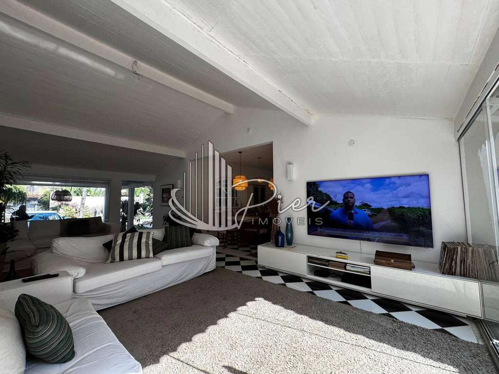 Furnished 4-bedroom house with 2 en-suites and 5 baths — photo 5