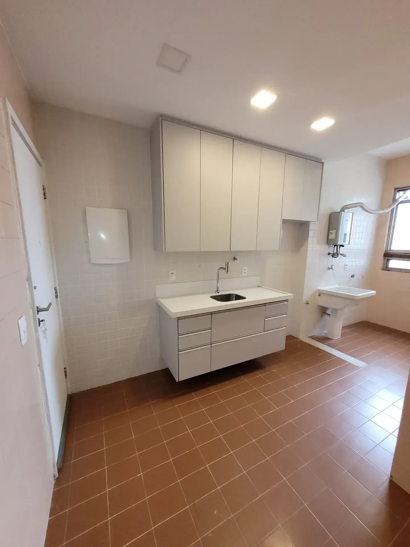 Rental apartment with 3 bedrooms and 103 m² — photo 16