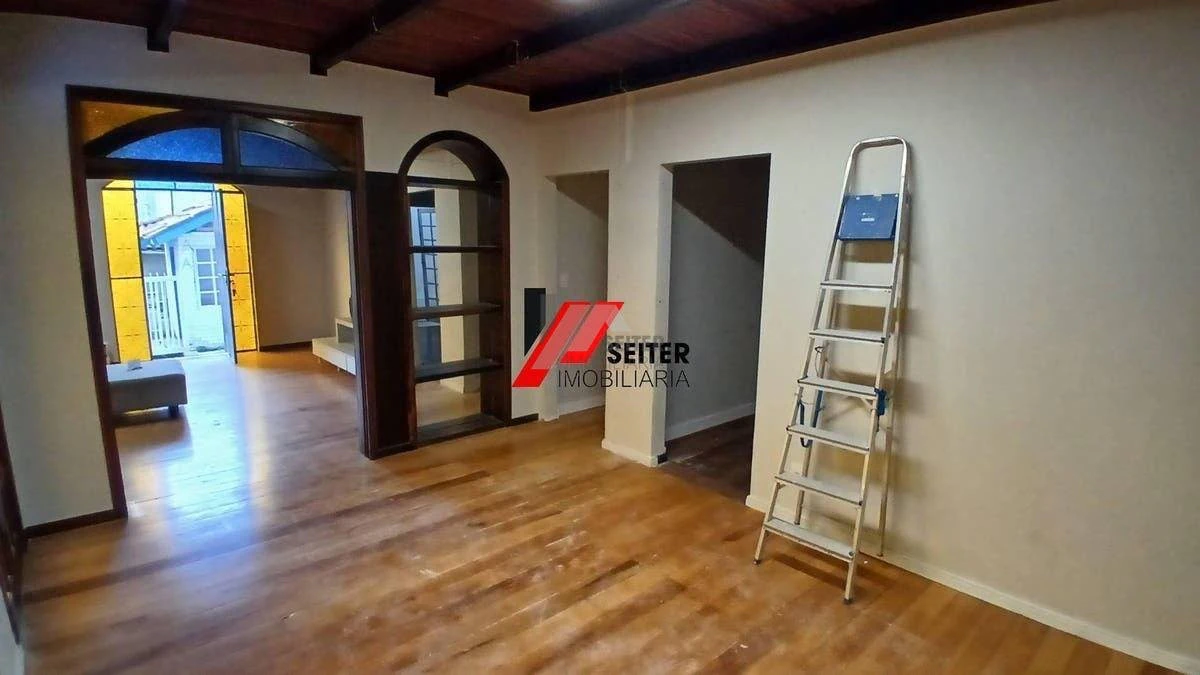 4-bedroom house with a home office in Florianópolis — photo 19