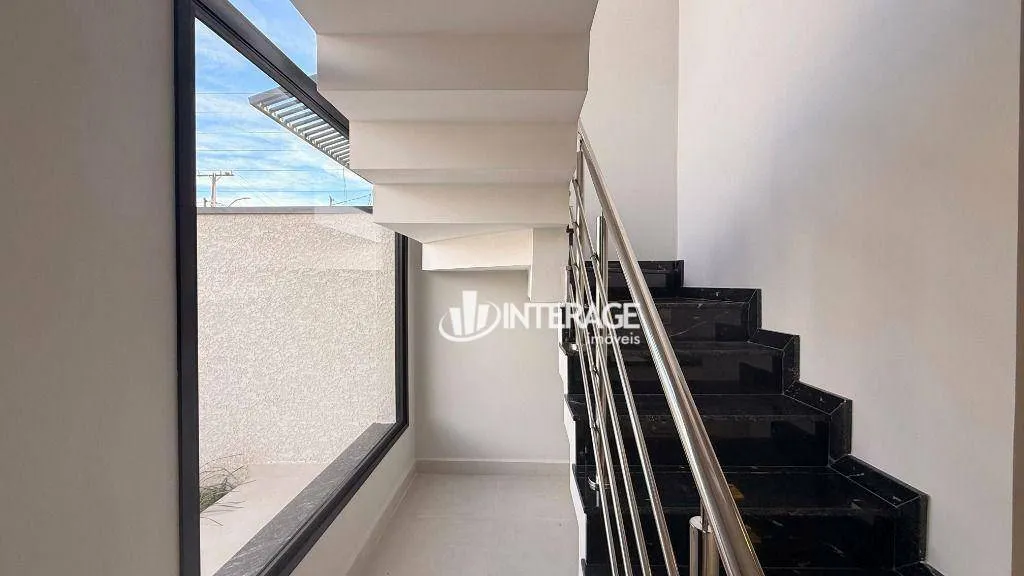 Townhouse with 3 bedrooms, en-suite and private garden — photo 11