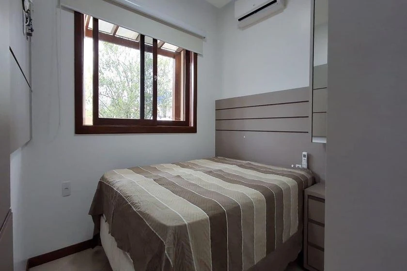 Casa con 3 dormitorios, 3 baños y balcón — photo 9