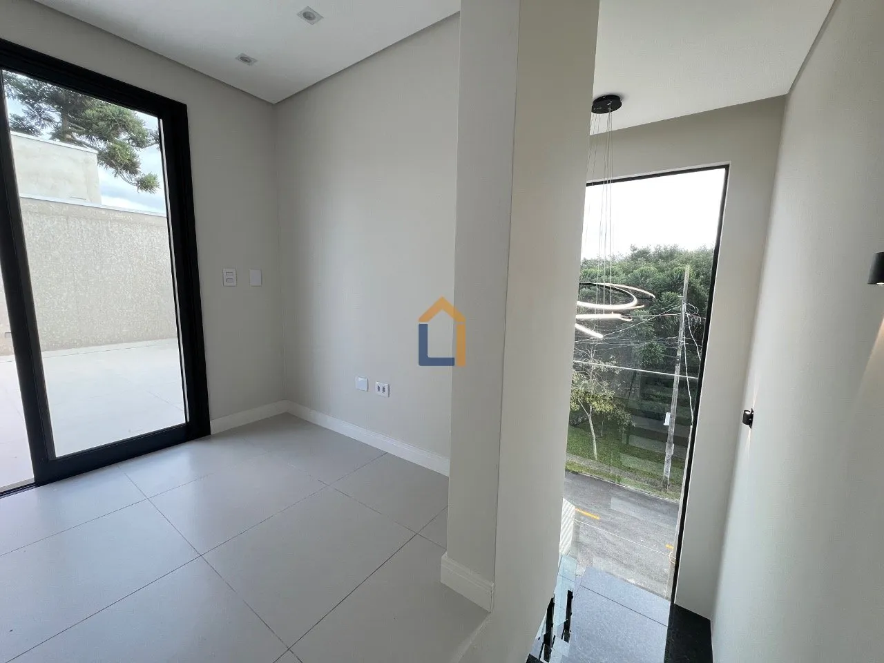 3-bedroom house, 1 with its own bathroom, 153 m², Curitiba — photo 21