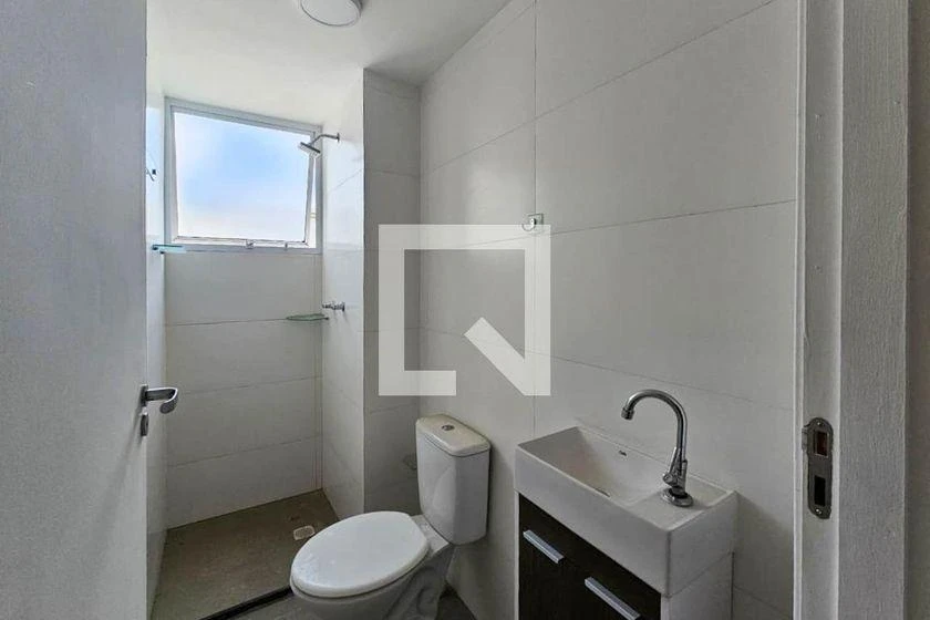2-bedroom apartment in a building with a gym — photo 19