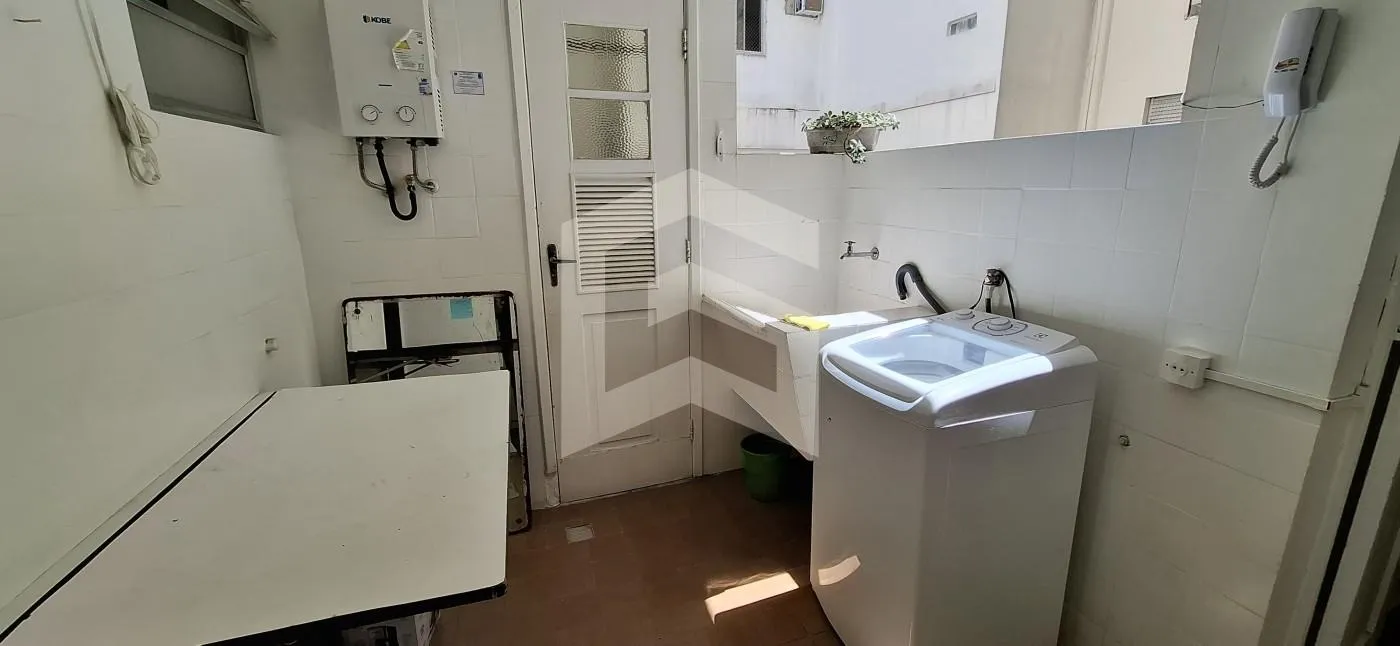 114 m² apartment with a washing machine and a home office — photo 8