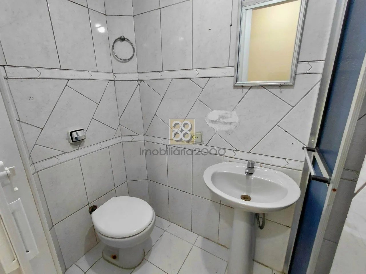 Квартира на першому поверсі 50 м²: 2 кімнати й 1 ванна — photo 11