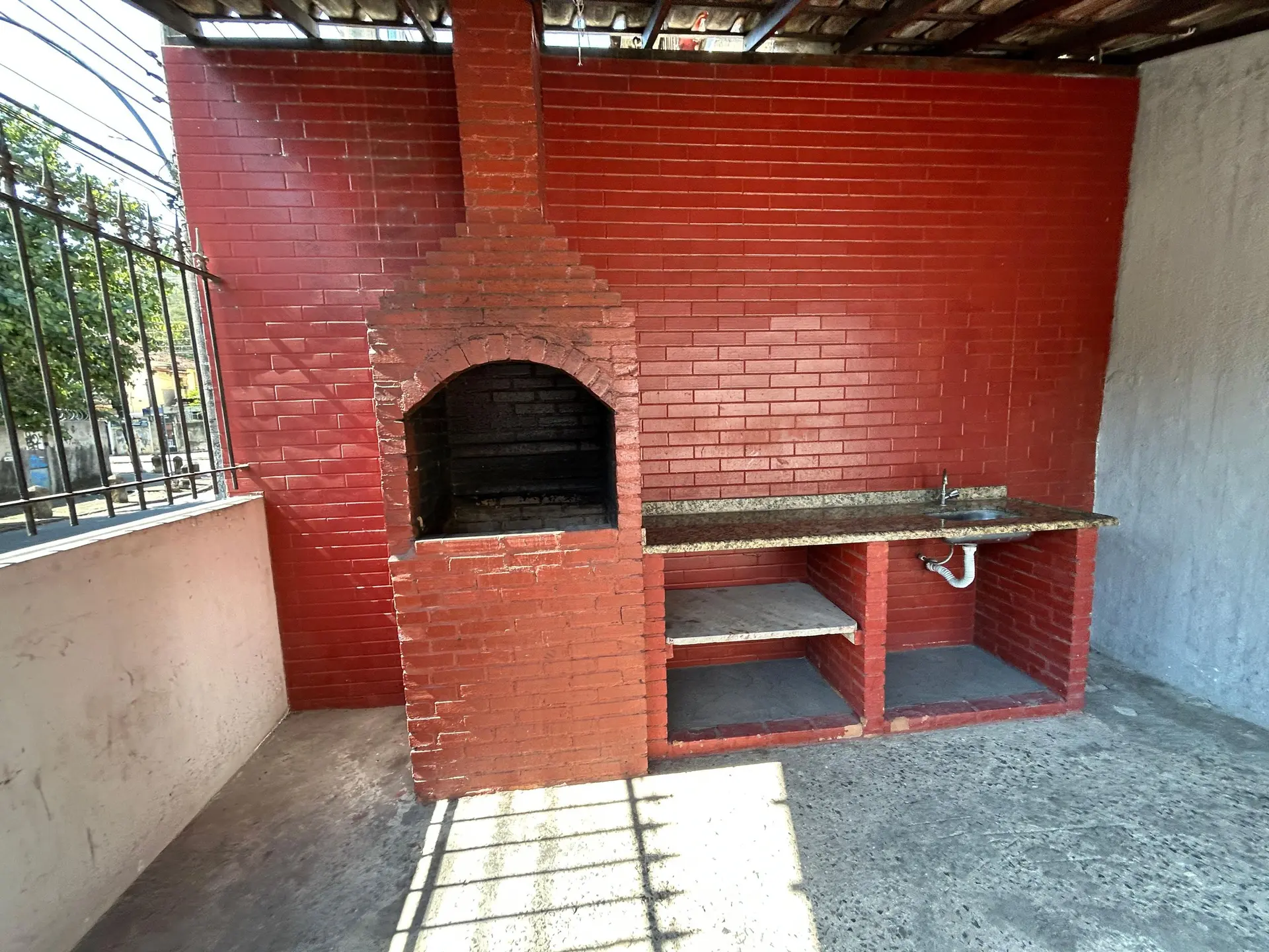 Unfurnished rental apartment with 2 bedrooms and parking — photo 38