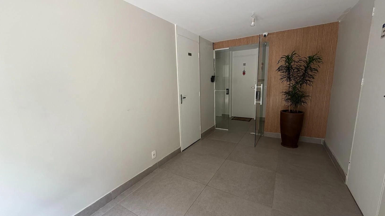 2-bedroom apartment with a home office in Rio de Janeiro — photo 14