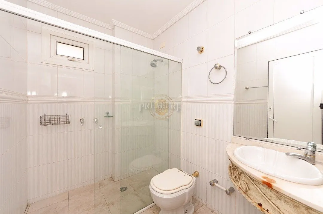 Casa com 4 suítes e jardim privativo, 7 banheiros — photo 51