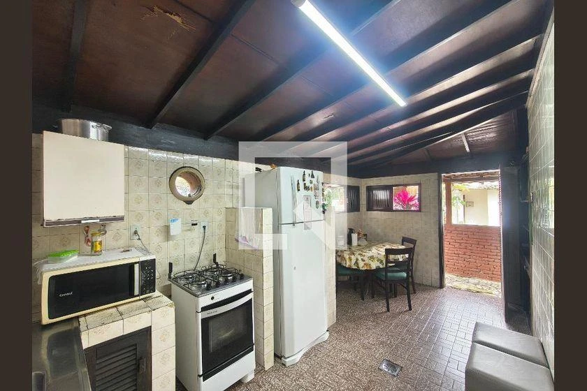 Casa de 1415 m² con 4 dormitorios y 7 baños — photo 10