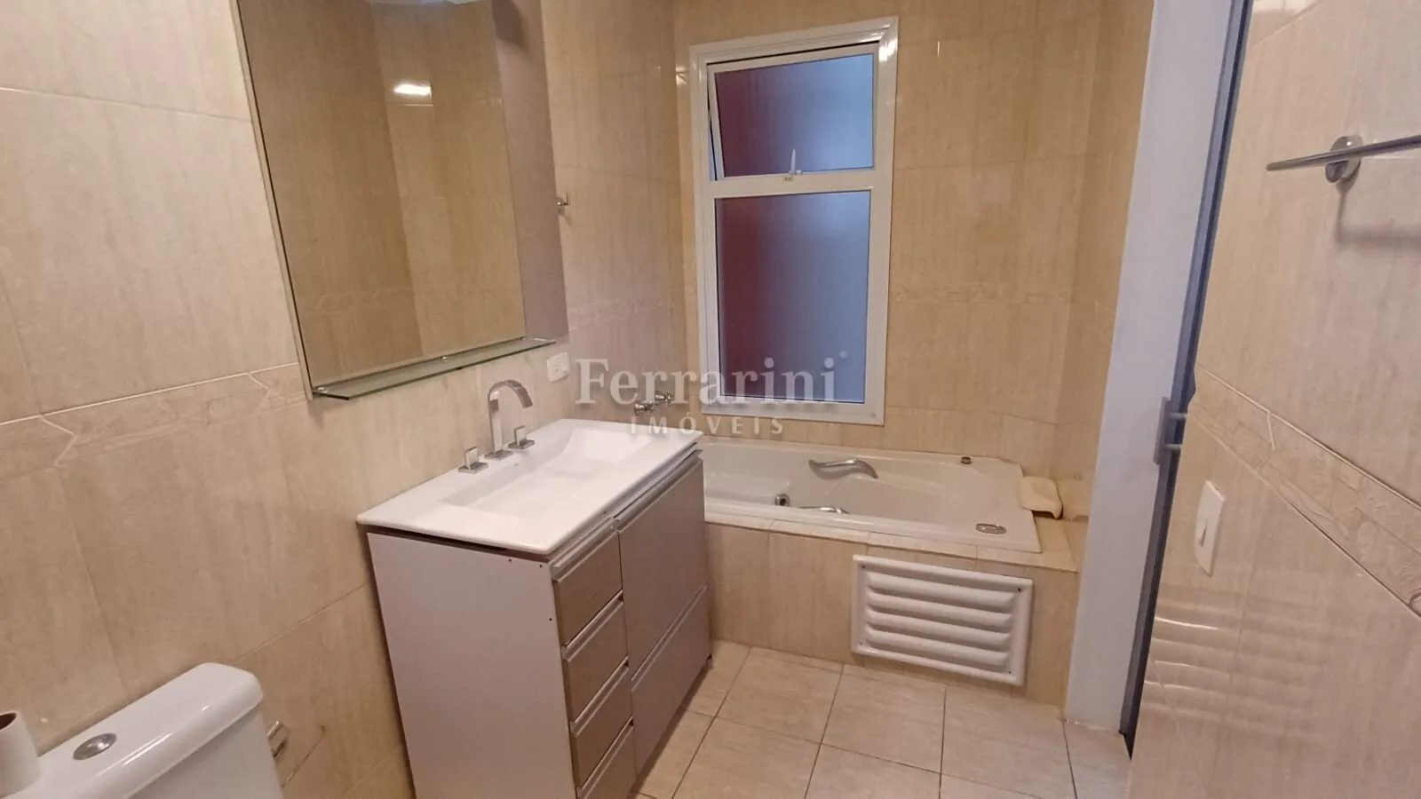 Rental house with 3 bedrooms and 4 bathrooms — photo 43
