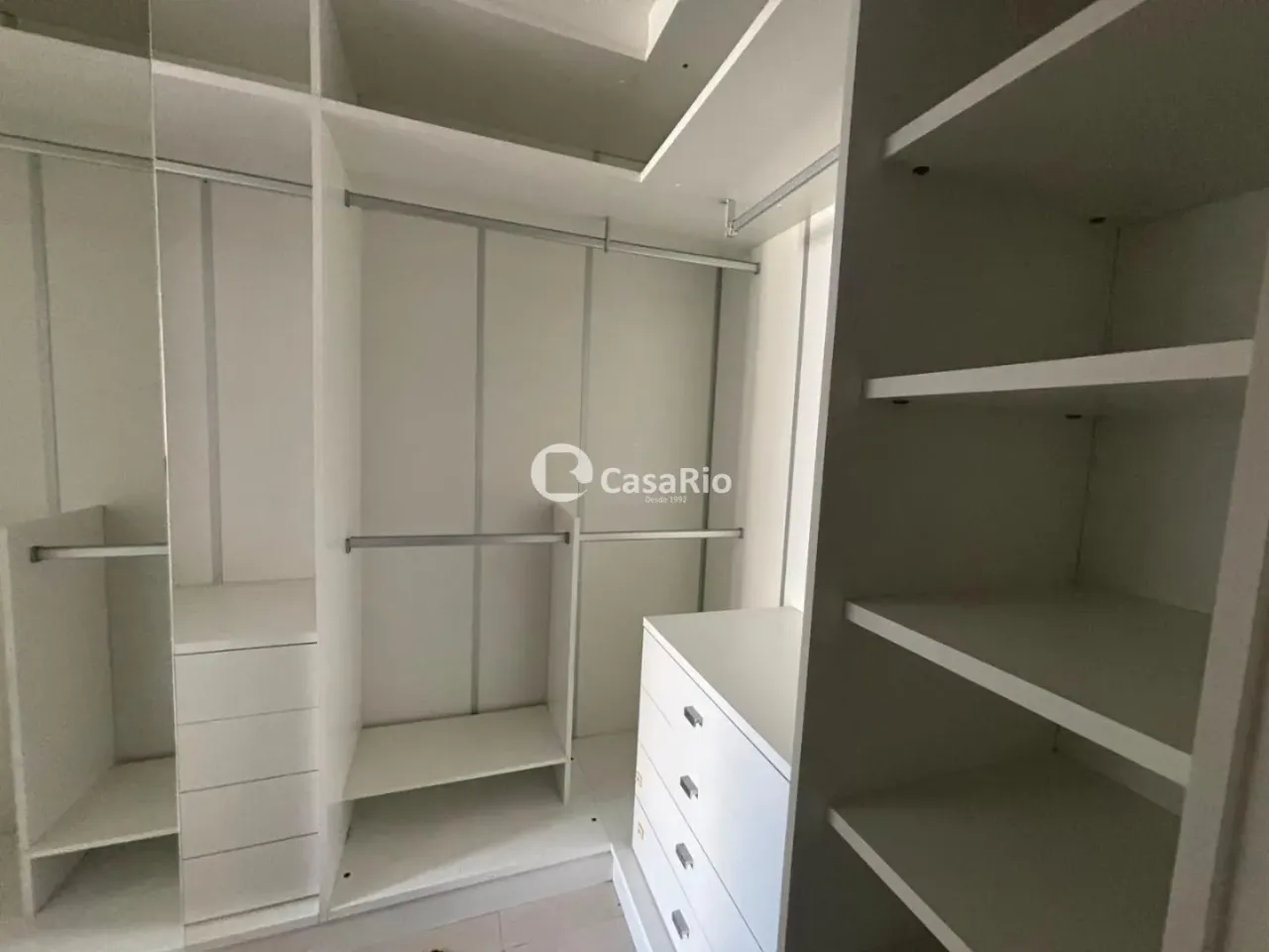 Apartamento mobiliado com varanda envidraçada e 2 quartos — photo 16