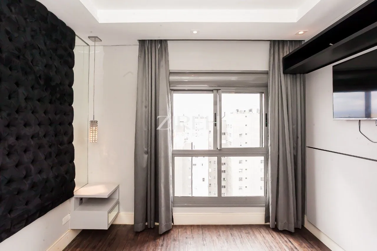 Furnished apartment, 134 m², with floor-to-ceiling windows — photo 7