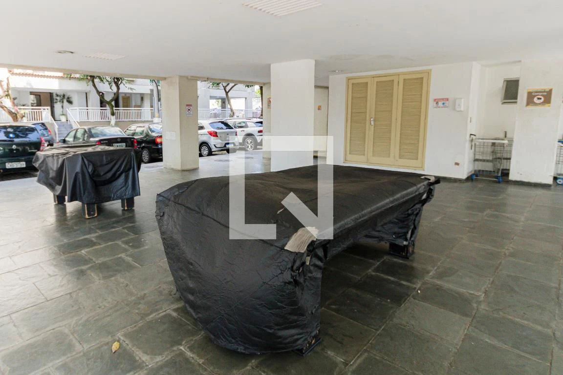 Furnished apartment with 2 bedrooms and a balcony — photo 36