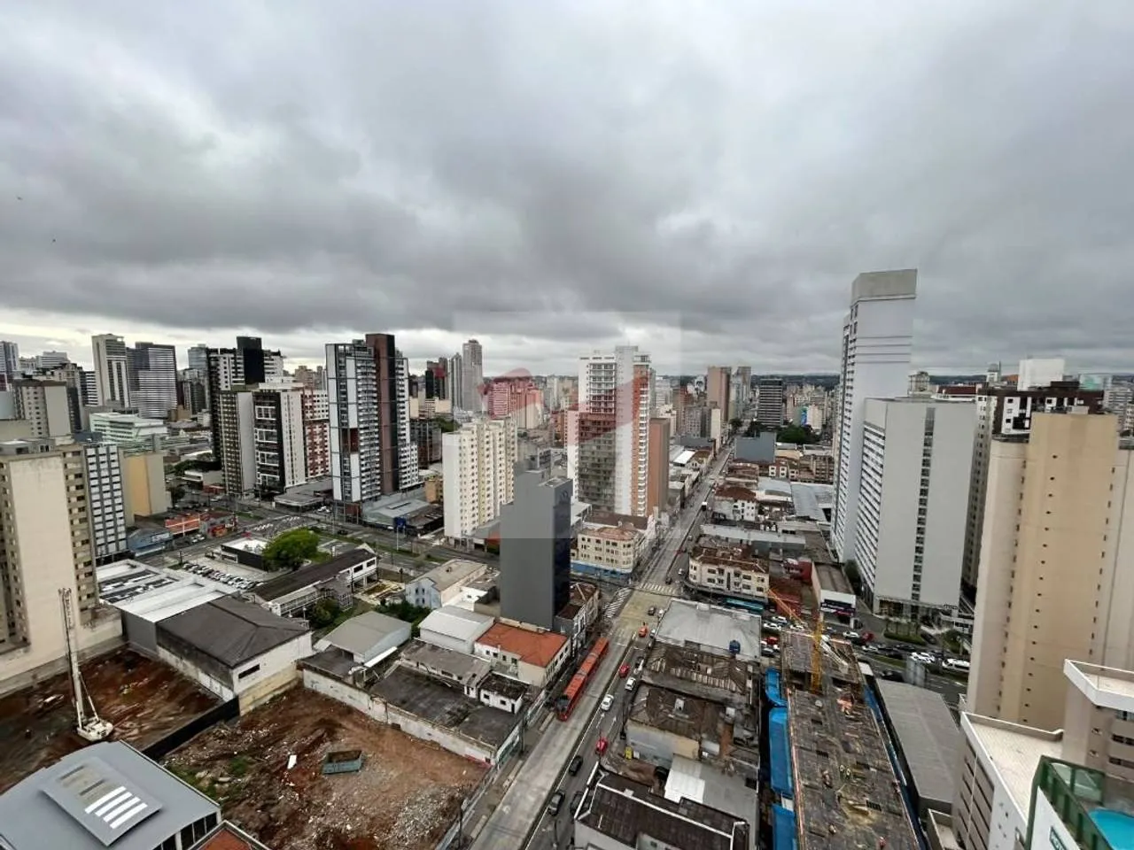 Apartamento mobiliado em condomínio com piscina coberta — photo 3