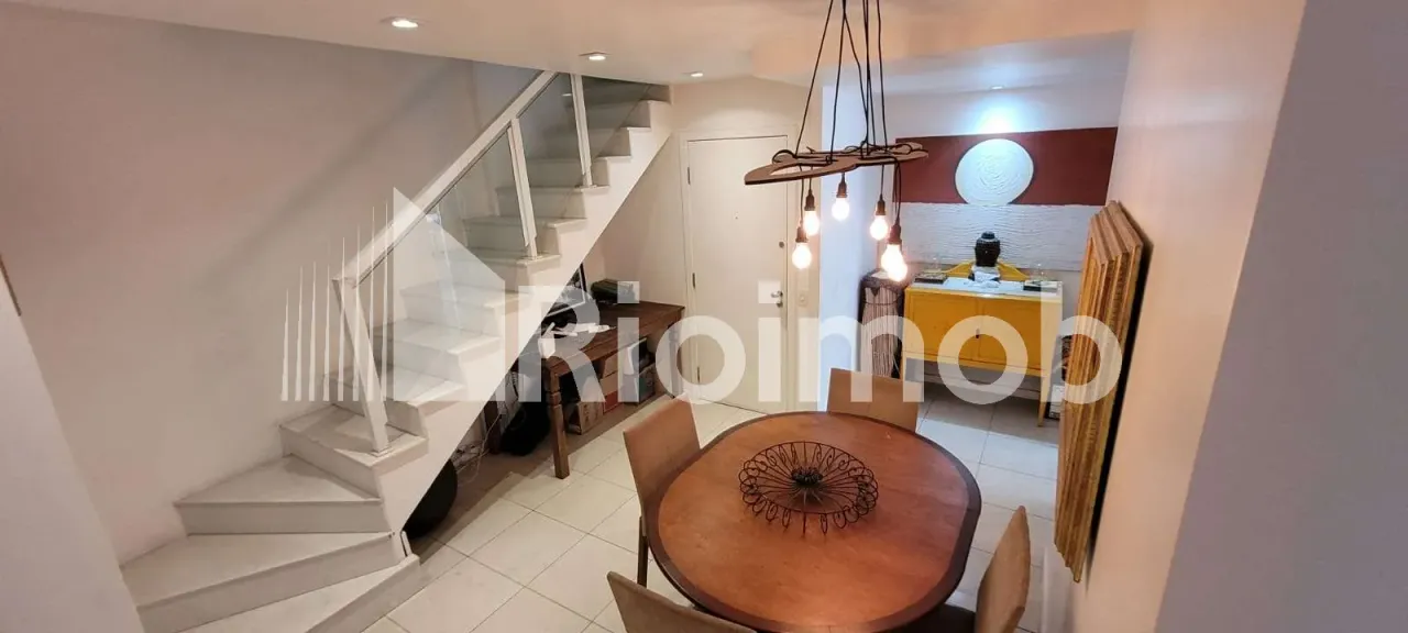 Furnished 3-bedroom duplex with 4 bathrooms and a home office — photo 15