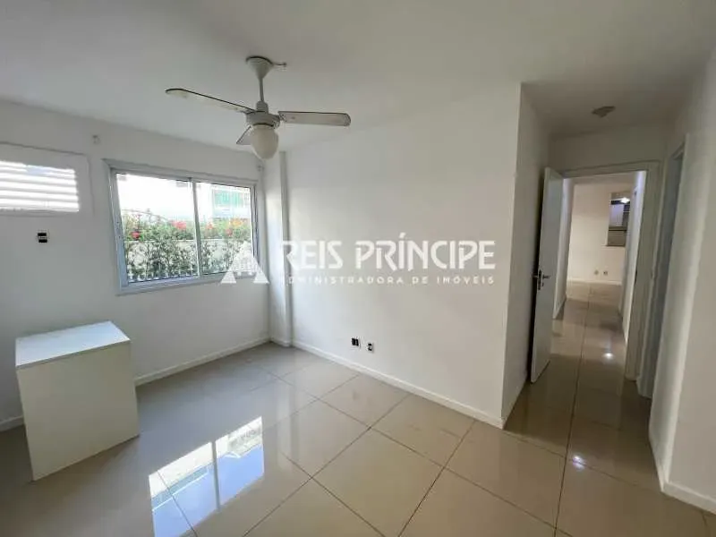 92 m² apartment with 3 bedrooms and a pool in the building — photo 17