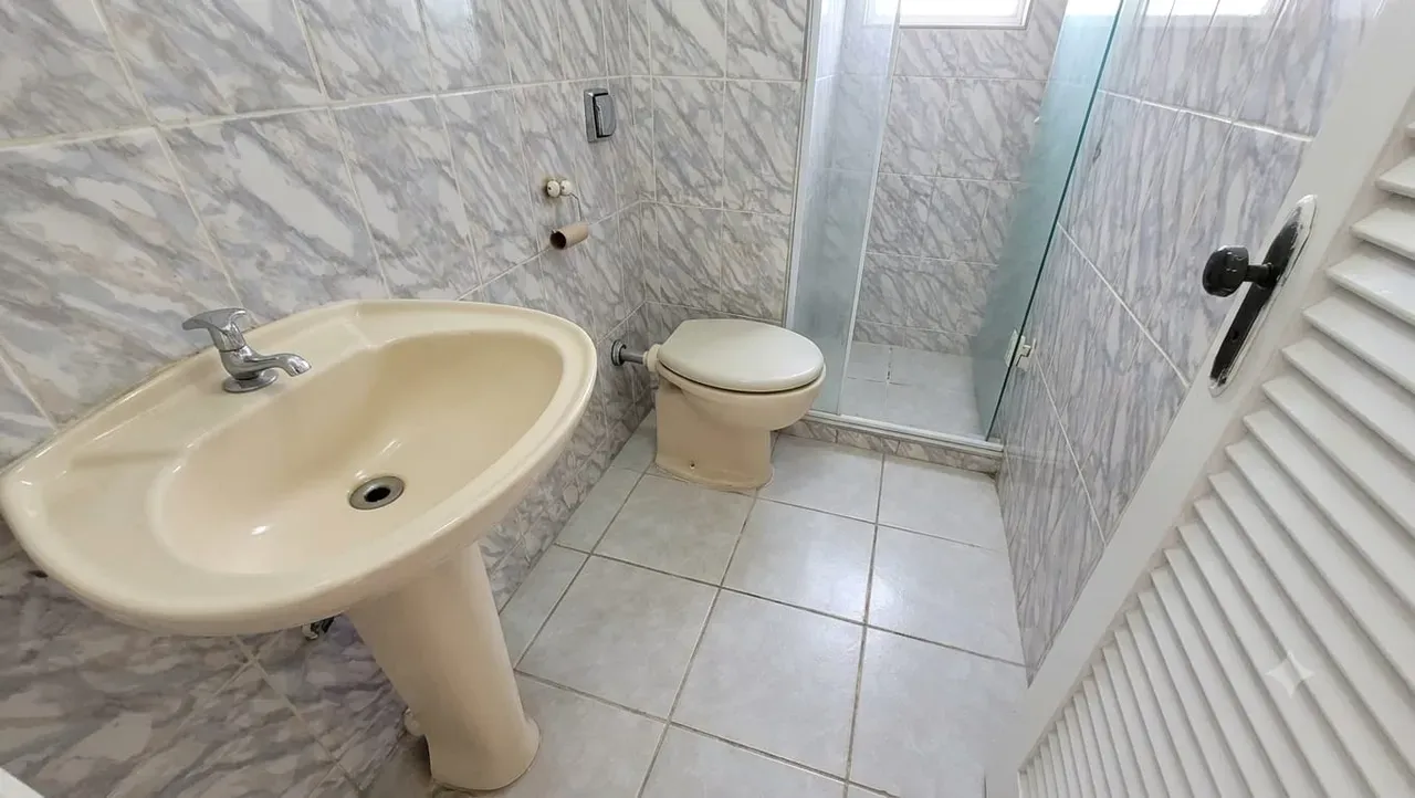 Mountain view in a 2-bedroom apartment, 50 m² — photo 5