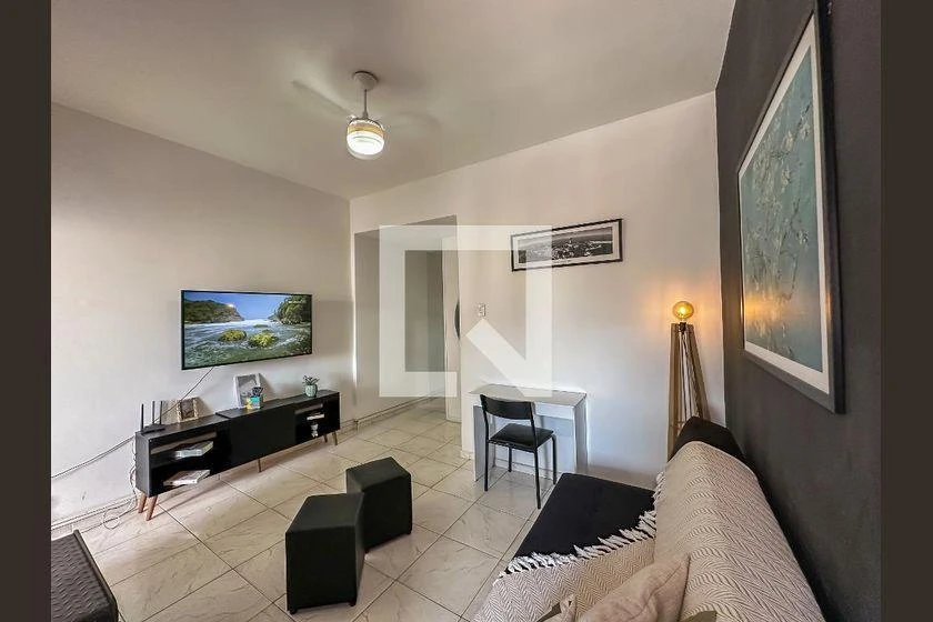 Робоче місце та 1 спальня: квартира 37 м² — photo 3