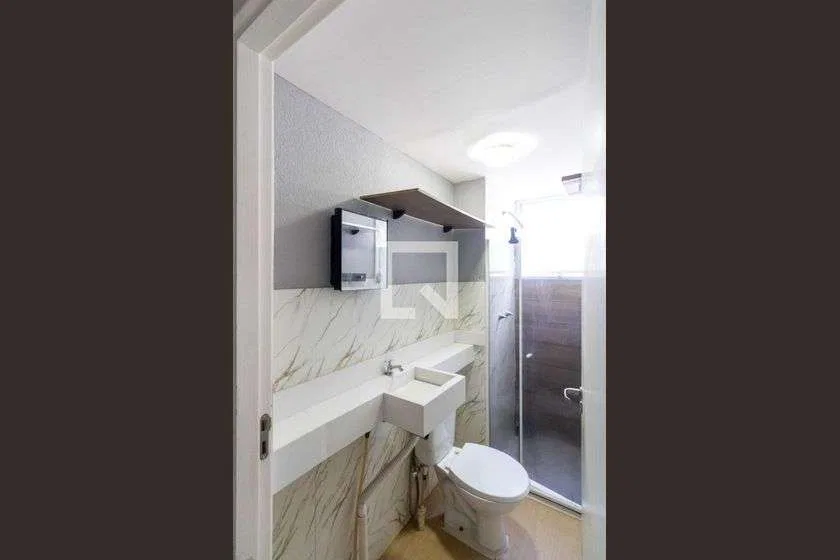 2-bedroom apartment in a building with a gym — photo 14