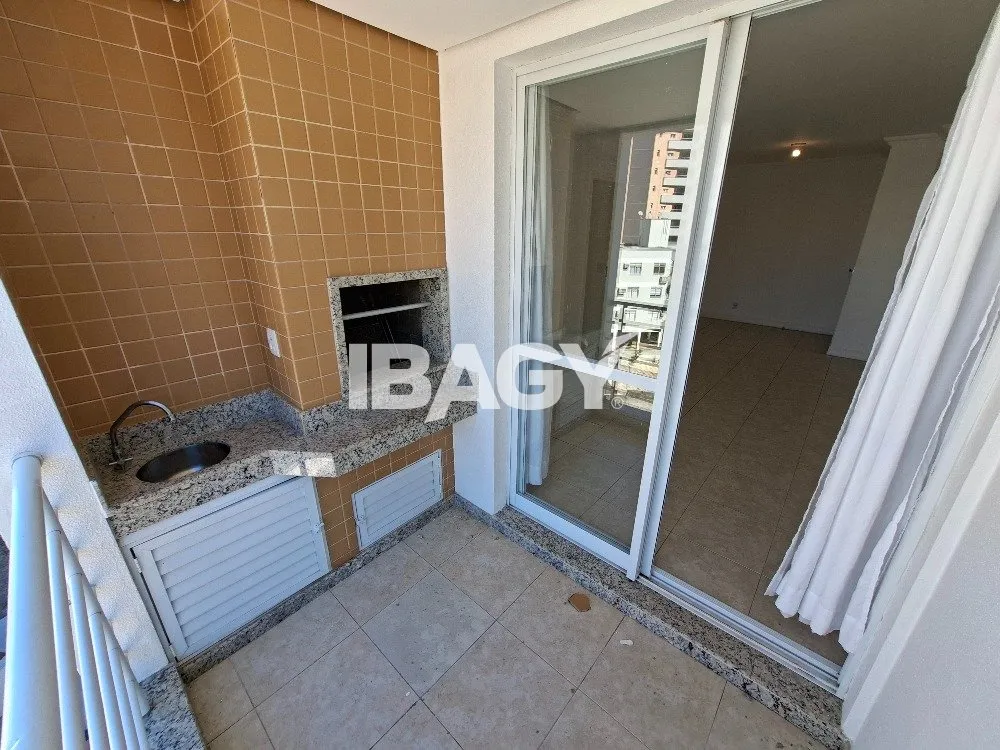 Квартира з 2 спальнями та кухнею з газовою плитою — photo 5